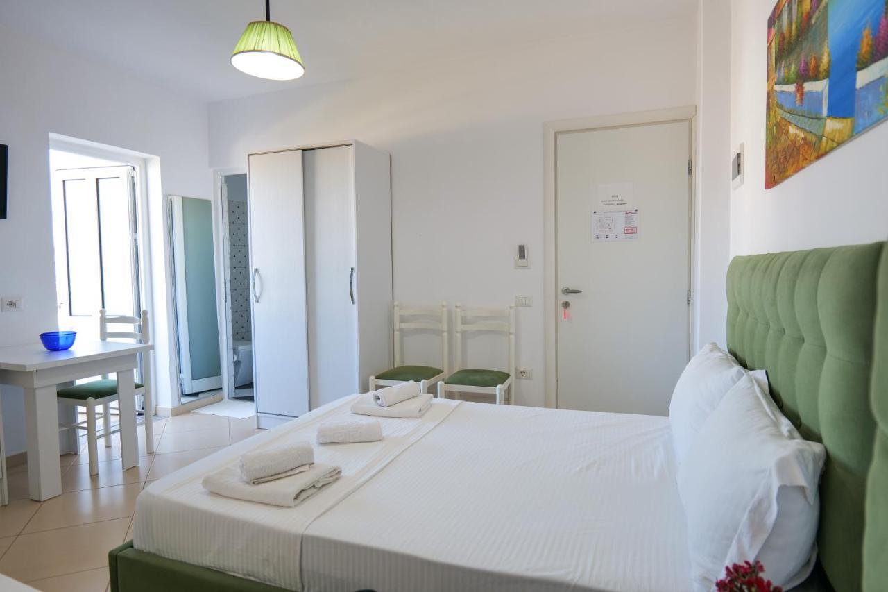 Guest House Gerard Ksamil Exterior photo
