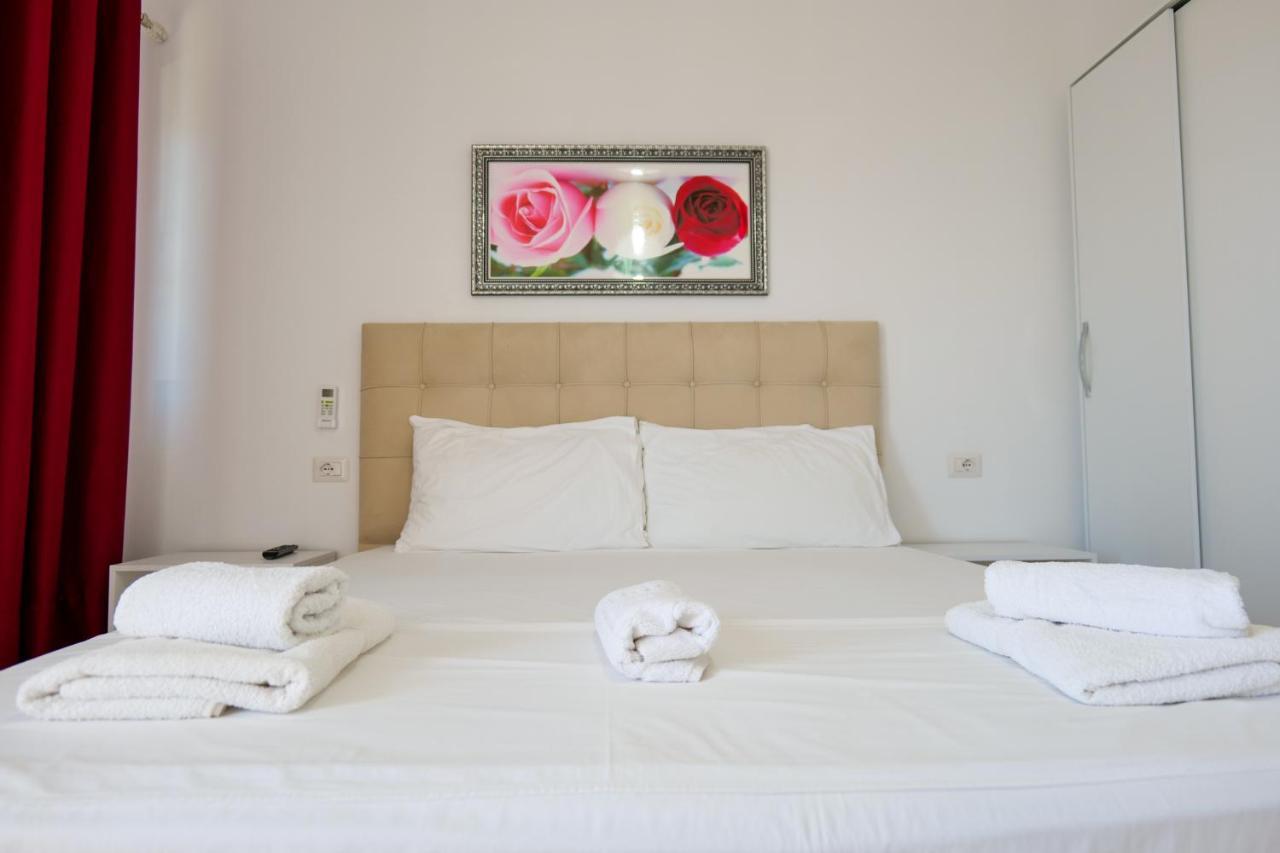 Guest House Gerard Ksamil Exterior photo